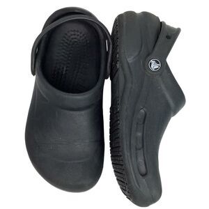 CROCS BISTRO SLIP RESISTANT BLACK RPUND TOE WOMEN’s WORK CLOG SZ 7
